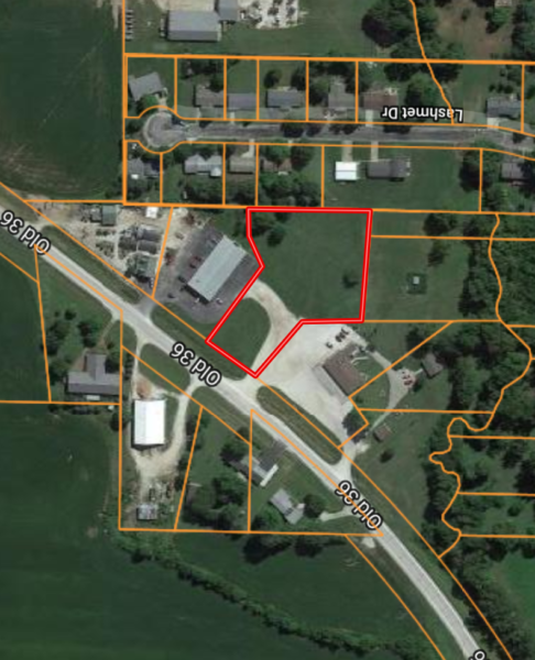 Vacant Lot with Commercial Potential · Winchester, Illinois