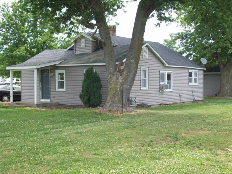 2 Bed/1 Bath Home for Sale · Alsey, IL