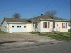 2 Bed/1 Bath Home for Sale · Winchester, IL