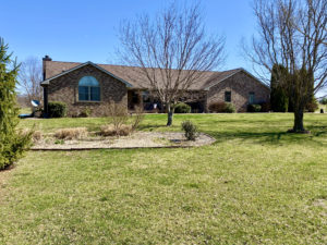 4 Bed/3 Bath Home & Pond on 2.43 Acres · Jacksonville, IL