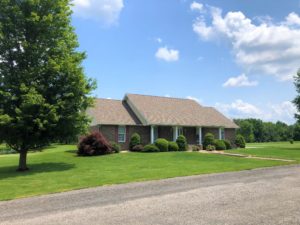 3 Bed/2 Bath Home with Pond Access for Sale · Carrollton, IL