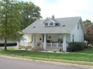 3 Bed/1 Bath Home for Sale · Winchester, IL