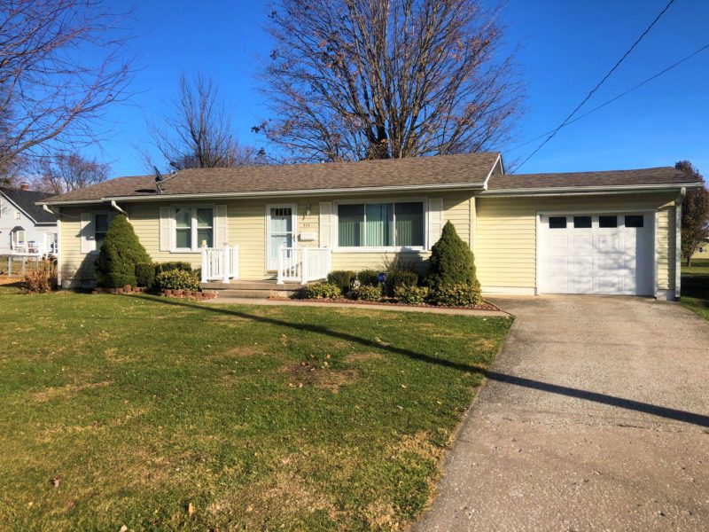 3 Bed/1.5 Bath Home for Sale · Carrollton, IL