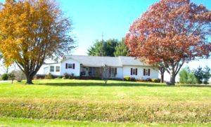 3 Bed/2 Bath Home in the Country · Winchester, IL