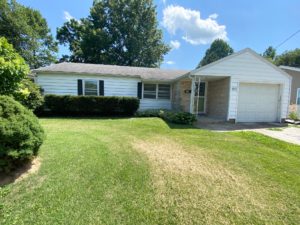 2 Bedroom/1 Bathroom Home for Sale  ·  South Jacksonville, IL