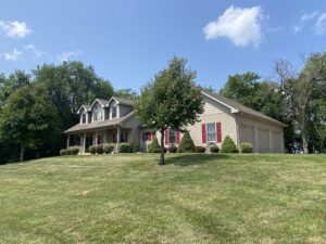 Waterfront 4 Bed/3.5 Bath Home on 6.36± Acres, Concord, IL