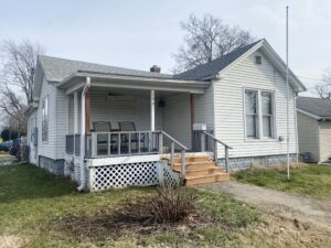 Investment Opportunity – 2 Bedroom/1 Bath Home in Jacksonville, IL