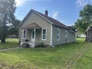 2 Bedroom/1 Bath Home for Sale, White Hall, IL