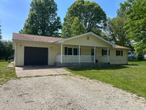 4 Bedroom, 3 Bath Home · Carrollton, IL
