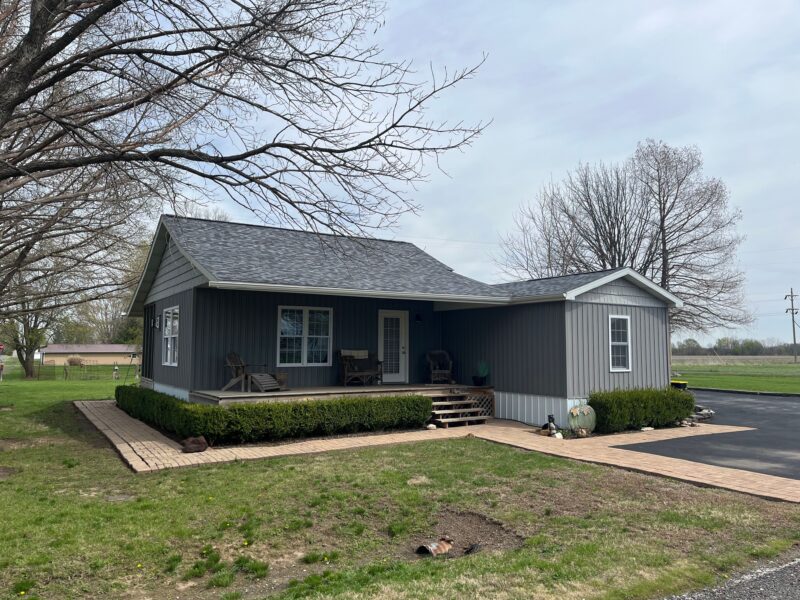 2 Bedroom/1 Bath Home for Sale, Carrollton, IL