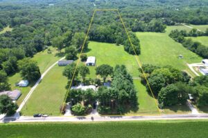 10.0± Acre Homestead & Hobby Farm · Jacksonville, IL