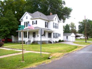 4 Bedroom/2 Bath Home for Sale, Jacksonville, IL