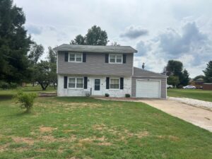 3 Bedroom/2 Bath Home for Sale, Carrollton, IL